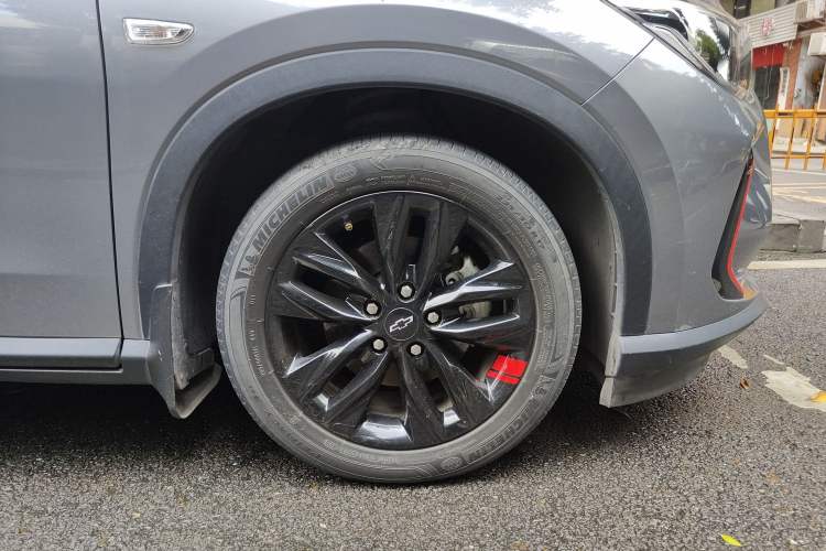 Used Chevrolet Orlando 2018 Redline 530T Automatic Enjoyment Edition (5+2 Model) – China V Standard Right Front Wheel Hub