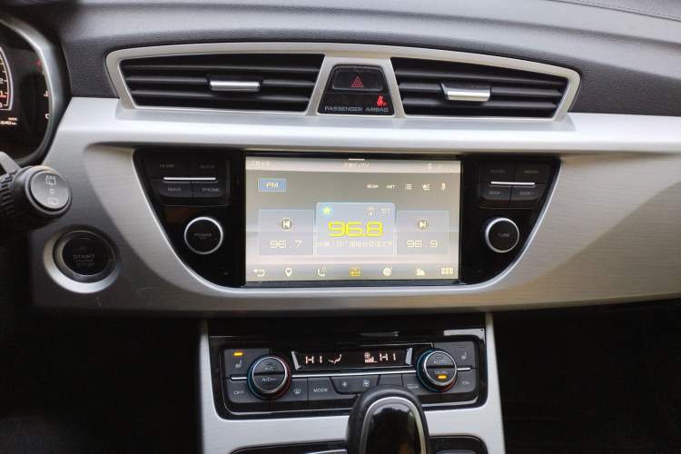 Used Geely Auto Emgrand X7 Sport 2016 1.8TD Automatic ZhiZun Version