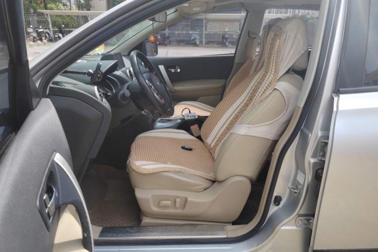 Used Nissan Qashqai 2011 2.0 XV Lea CVT 2WD
