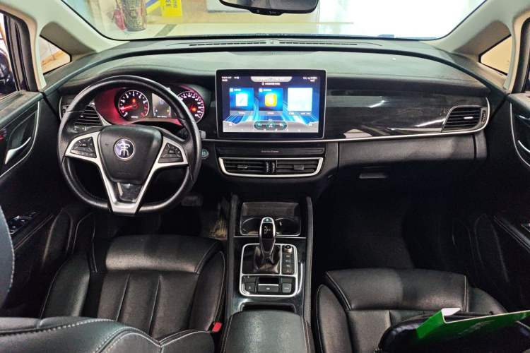 Used BYD Song MAX 2019 1.5T Automatic Smart Connect ZhiLian RuiDong Model 7 Seats China V Emission Standard
