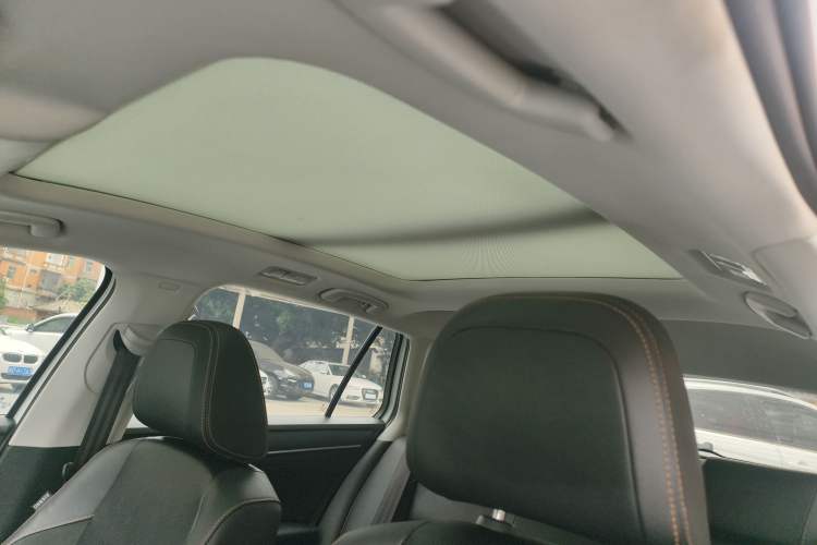 Used Volkswagen C-TREK 2020 1.5L Automatic Comfort Model Headliner