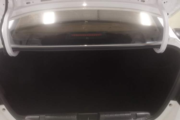 Used Chery Arrizo 5 2016 1.5L Manual Lingrui Edition
