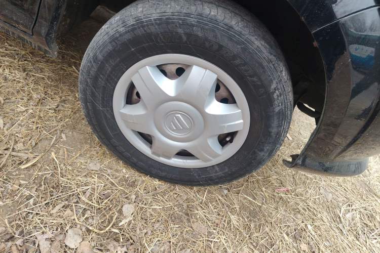 Used Foton Scenic G5 2020 2.0L Long-Wheelbase Flat-Roof 6-Seater Multi-Purpose Passenger Vehicle 1TZS