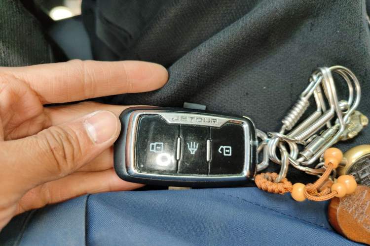 Used JETOUR X90 2019 1.5T Manual Smart Enjoyment Version 5 Seats China VI Standard Vehicle Key