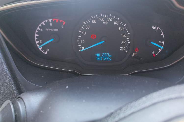 Used Ford Escort 2015 1.5L Manual Comfort Model
