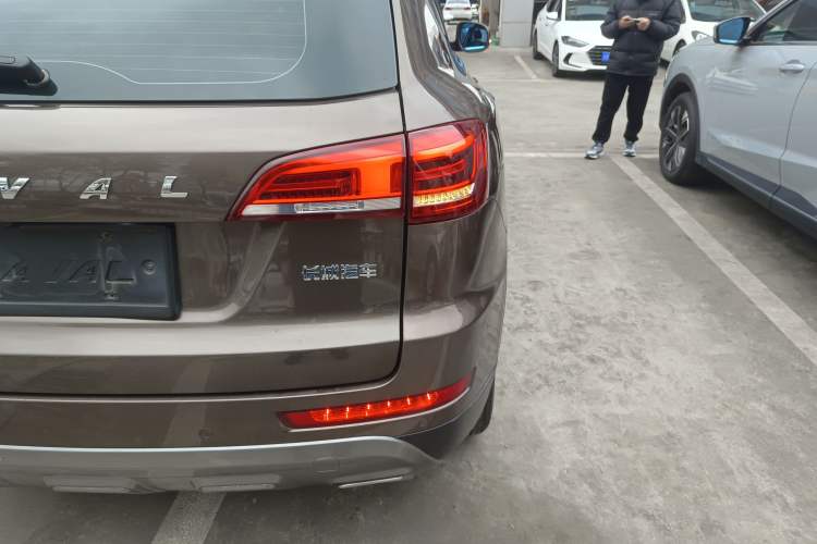 Used Haval H7 2017 Red-Label H7 2.0T Automatic Luxury Model