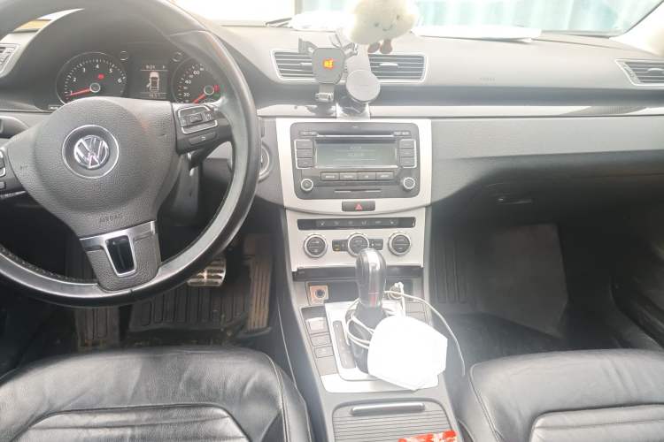 Used Volkswagen Magotan 2012 Revised 1.8TSI Luxury Version
