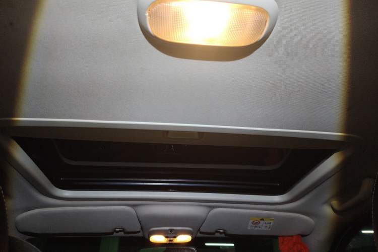 Used Jeep Compass 2014 2.4L four-wheel drive sport version