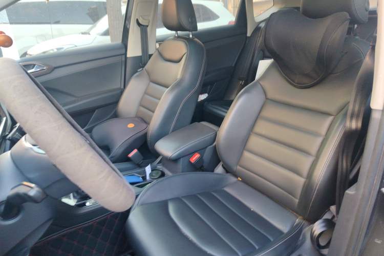 Used Volkswagen Tharu 2020 280TSI Two-Wheel Drive Luxury Edition China VI Standard Left Front Seat