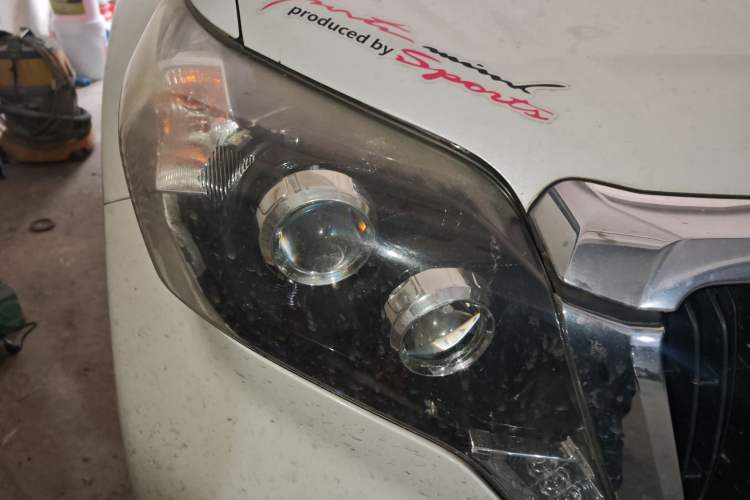 Used Toyota Prado 2016 2.7L Automatic Standard Edition Right Front Headlight