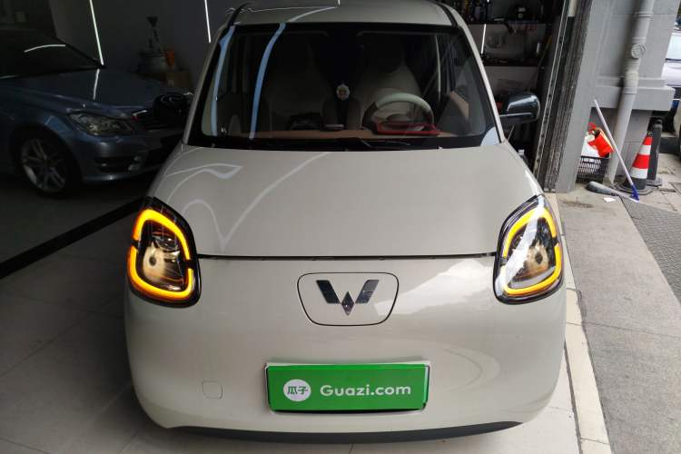 Used Wuling Hongguang MINIEV 2025 Four-Door Version Advanced Edition
