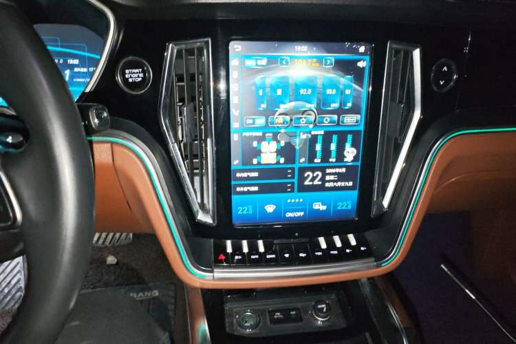 Used Zotye T700 2017 1.8T Dual-Clutch Prestige Model
