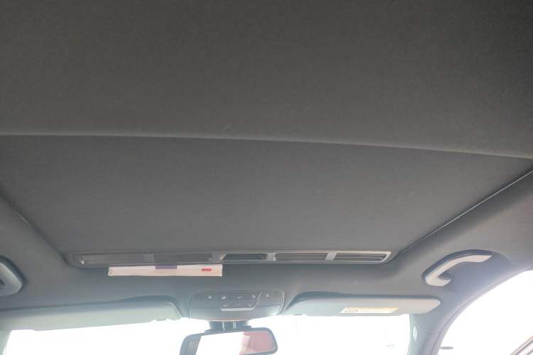 Used Mercedes-Benz C-Class 2018 C 200 Sport Edition Headliner