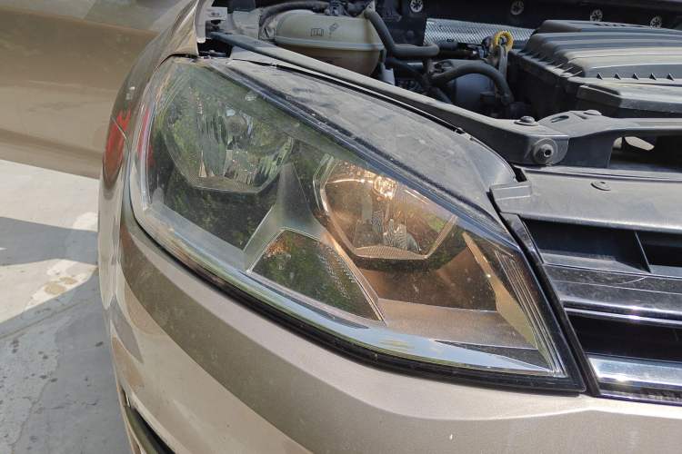 Used Volkswagen Golf 2015 1.6L Automatic Comfort Model
