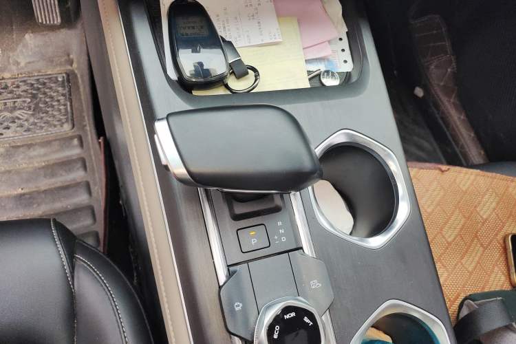 Used CHANGAN CS55PLUS 2022 2nd Generation 1.5T DCT Prestige Version Gear Lever