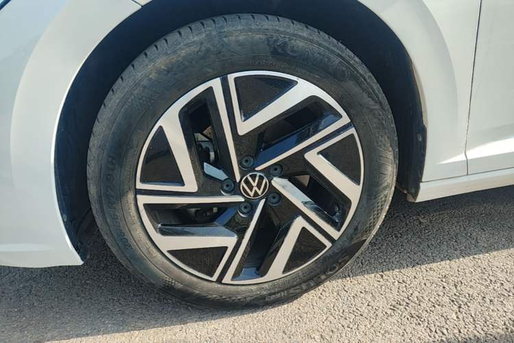 Used Volkswagen Sagitar 2023 300TSI DSG Excellence Edition
