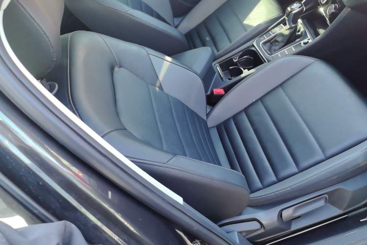 Used Volkswagen Sagitar 2019 280TSI DSG Comfort Version China VI Standard
