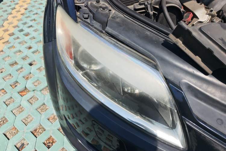 Used Audi Q7 2006 4.2 FSI quattro Technology Edition Right Front Headlight