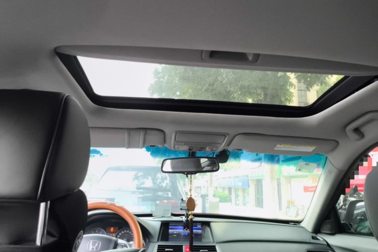 Used Honda Crosstour 2012 2.4L Luxury Edition
