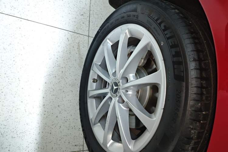 Used Mercedes-Benz A-Class 2020 Restyled A 200 L Sport Sedan Fashion Version