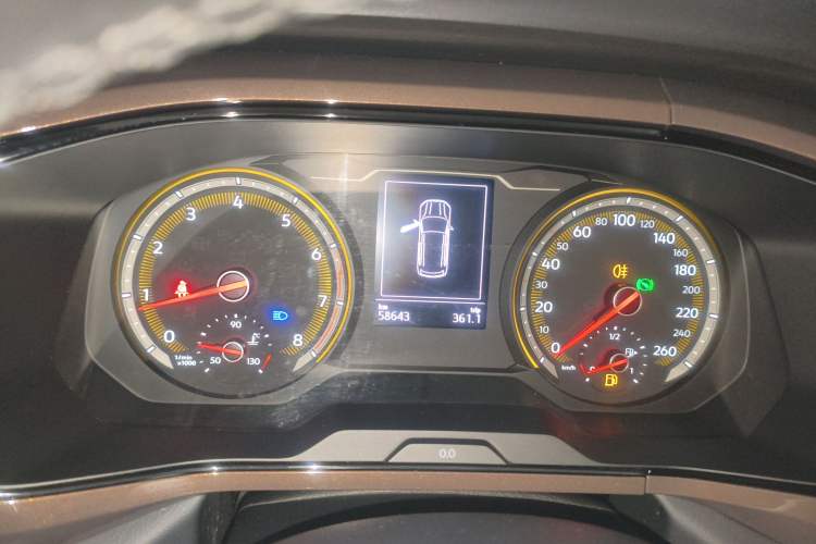 Used Volkswagen Tharu 2021 280TSI Two-Wheel-Drive Luxury Edition
