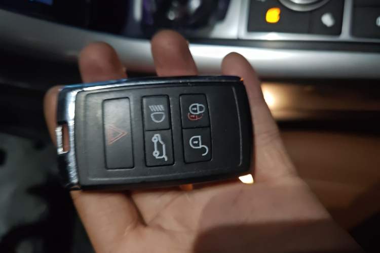 Used Land Rover Range Sport 2016 3.0 SC V6 HSE DYNAMIC Vehicle Key