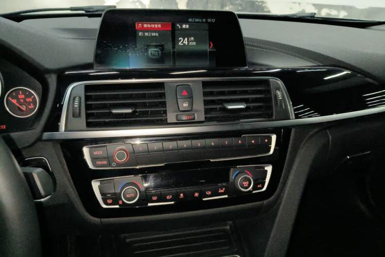 Used BMW 3 Series 2018 320Li Fashion Model
