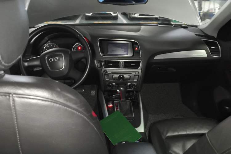Used Audi Q5 2010 2.0TFSI Technology Edition