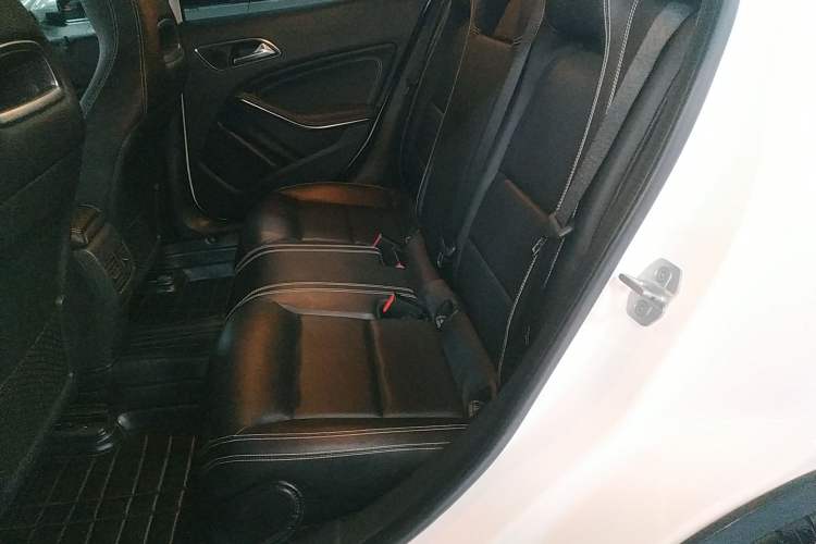 Used Mercedes-Benz GLA 2017 GLA 200 Fashion Model