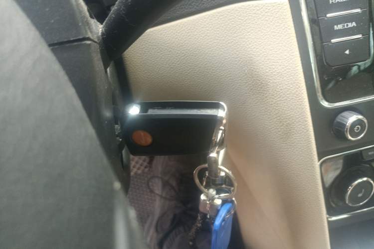 Used Skoda Superb 2013 Travel Edition 2.0 TSI Prestige Version
