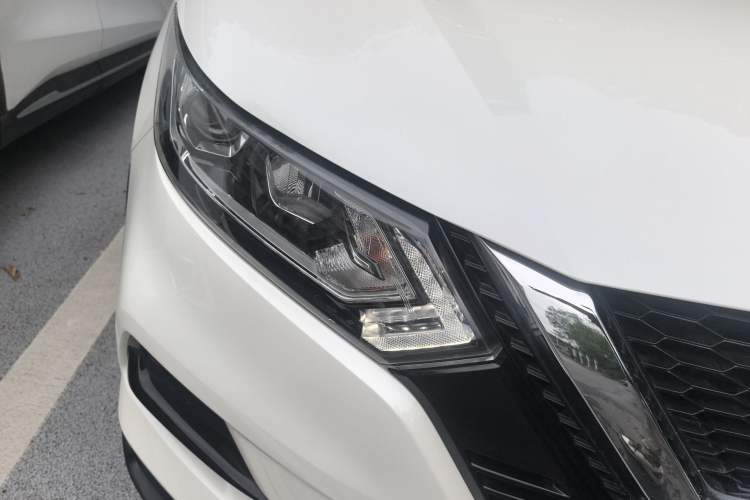 Used Nissan Qashqai 2019 2.0L CVT Smart Enjoyment Version
