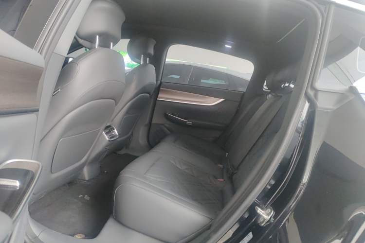 Used CHANGAN NEVO A07 2024 Pure Electric "True Fragrance" Edition 515 Prestige Model Left Rear Seat