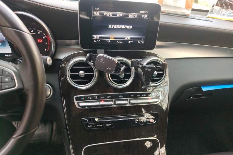 Used Mercedes-Benz GLC 2017 GLC 260 4MATIC Luxury Model
