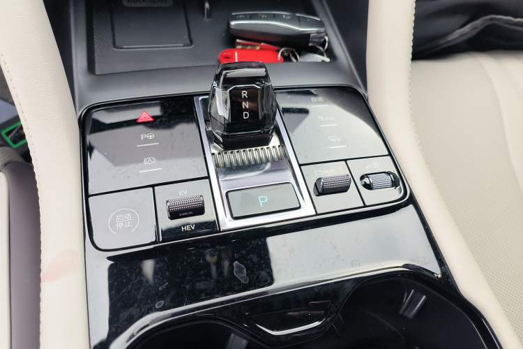 Used BYD Song PLUS New Energy 2025 DM-i Smart Drive 112KM Prestige Model