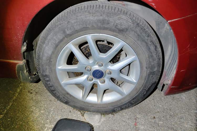 Used Ford Focus 2009 Hatchback 1.8L Automatic Fashion Edition
