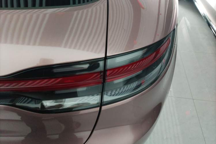 Used Porsche Macan 2018 Macan 2.0T