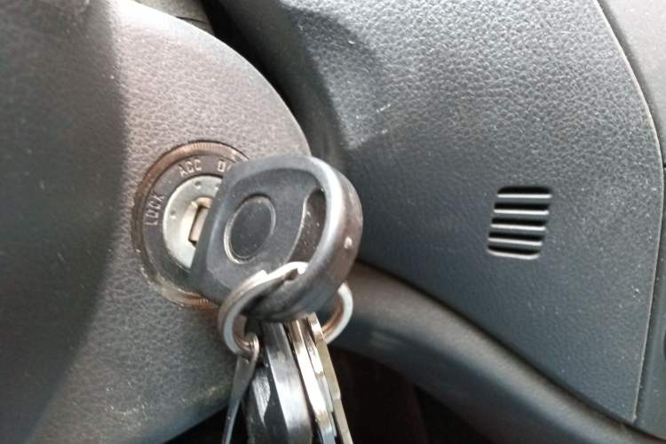 Used Geely Auto Diamond 2014 Sedan 1.5L Manual Entry-Level Model
