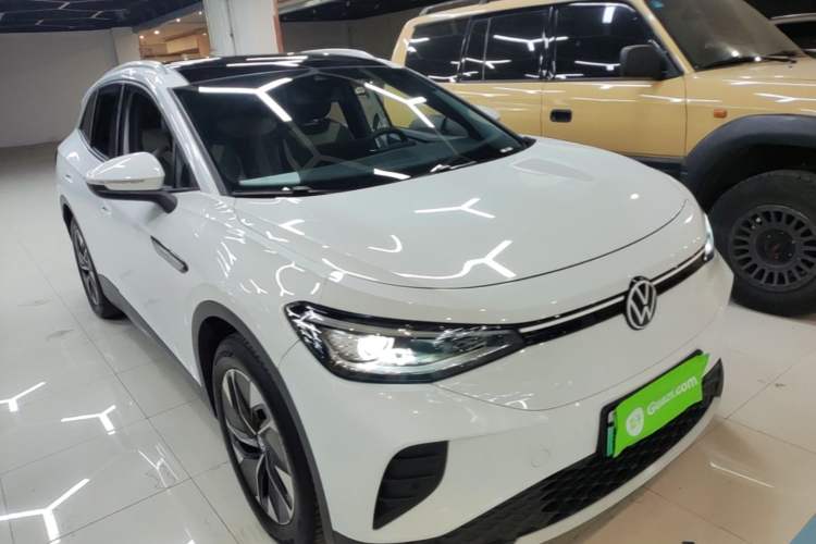 Used Volkswagen ID.4 CROZZ 2024 Pure Edition Limited Edition Front Right 45 Deg