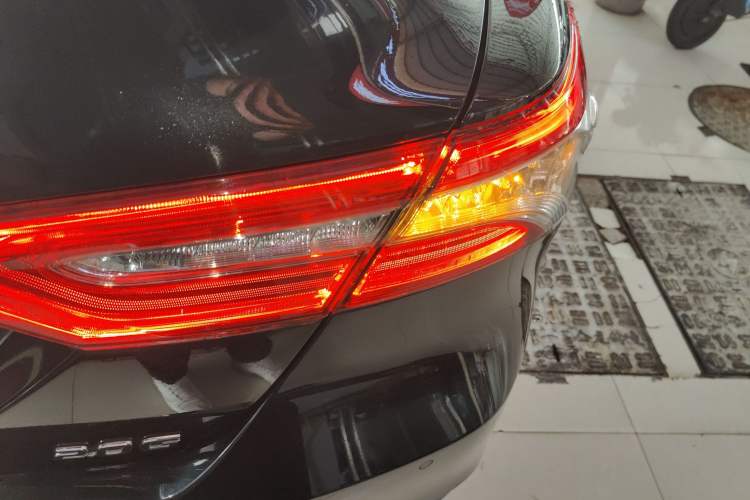 Used Toyota Camry 2021 2.0G Luxury Edition Right Rear Taillight