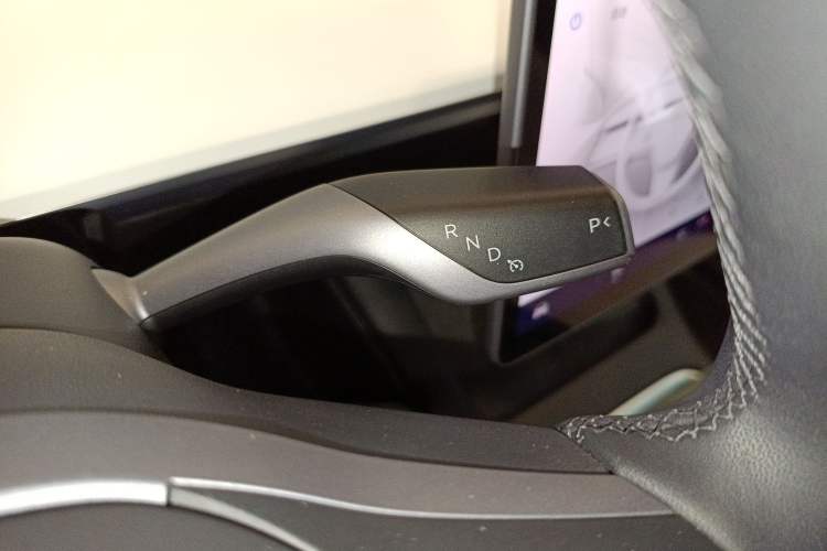 Used Tesla Model Y 2022 Long-Range All-Wheel-Drive Version