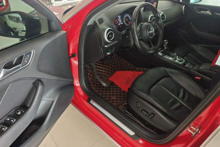 Used Audi A3 2017 Limousine 35 TFSI Style Edition
