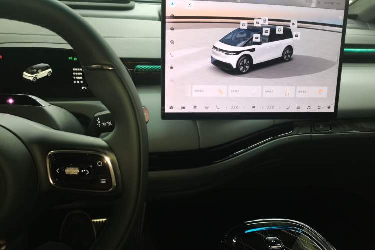 Used Zeekr MIX 2025 Intelligent Driving Version
