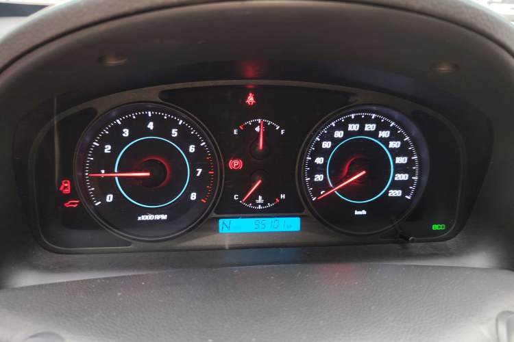 Used Chevrolet Captiva 2014 2.4L Two-Wheel Drive Urban Version 7 Seats
