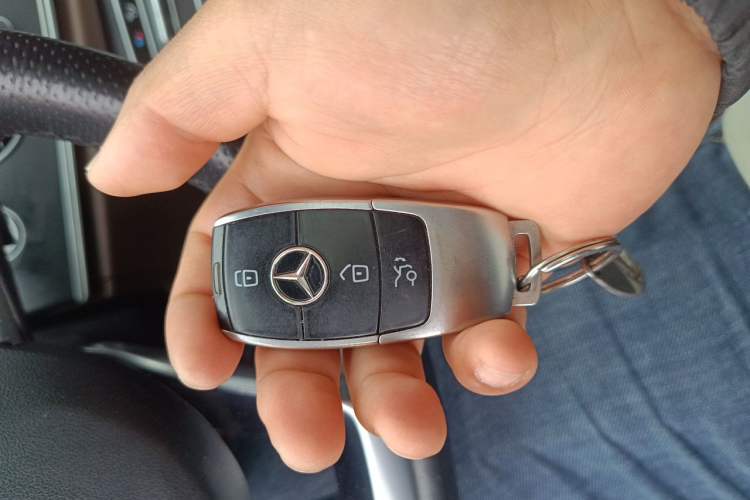 Used Mercedes-Benz E-Class 2018 Restyled E 300 L Sporty and Stylish Edition