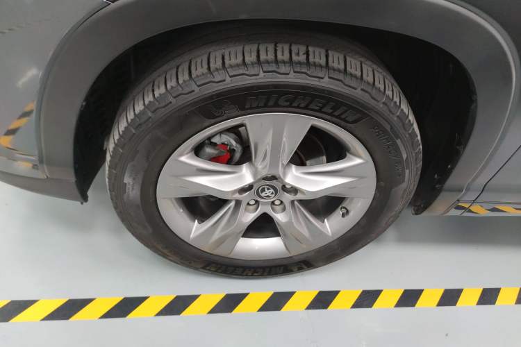 Used Toyota Highlander 2018 2.0T Four-Wheel Drive Ultimate Edition 7-Seater Emission Standard China V