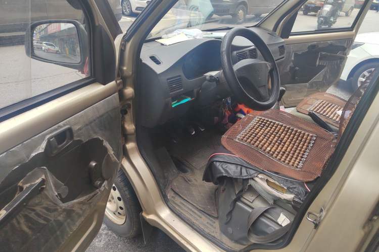 Used Wuling Rongguang 2011 1.2L Base Version Driver Seat