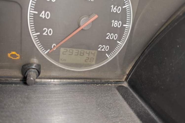 Used Volkswagen Santana Classic 2004 1.8L Standard Edition