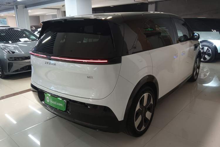 Used Zeekr MIX 2025 Intelligent Driving Version

