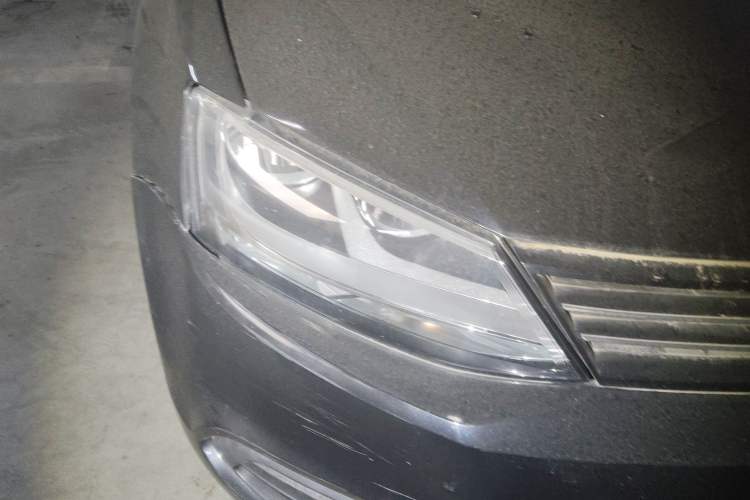 Used Volkswagen Sagitar 2012 1.6L Automatic Fashion Edition