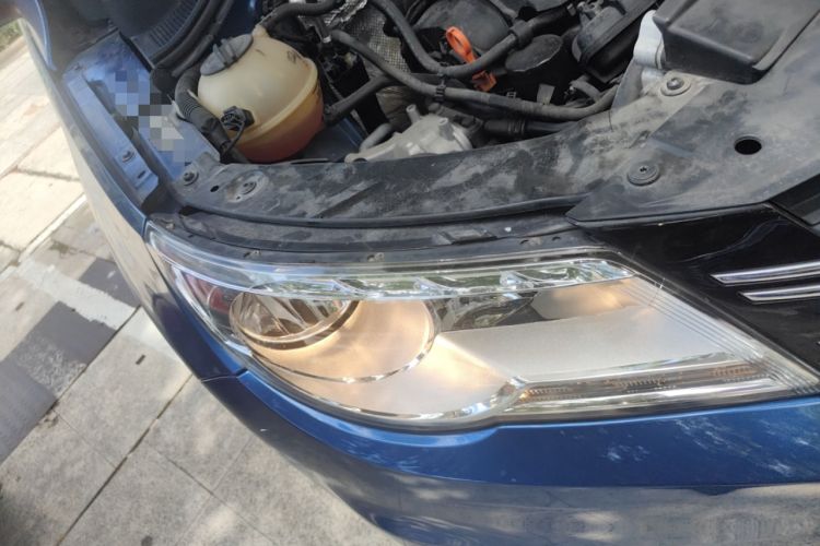 Used Volkswagen Tiguan 2012 1.8TSI Automatic All-Wheel Drive Elite Edition Right Front Headlight